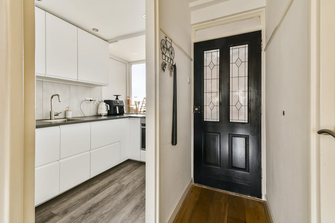 Photo 8 of Oranjestraat 71