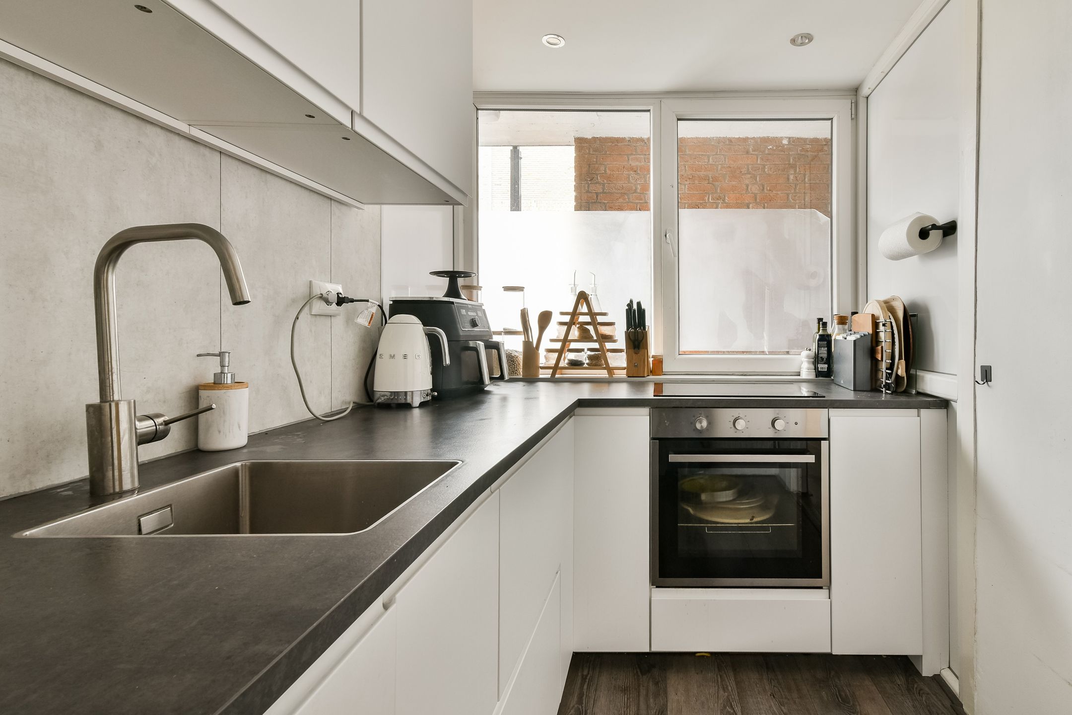 Photo 9 of Oranjestraat 71