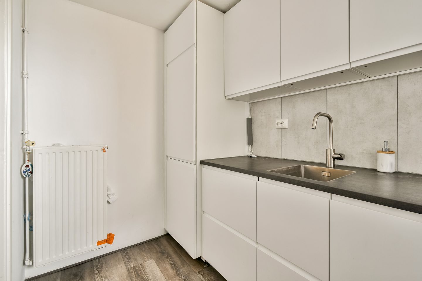 Photo 10 of Oranjestraat 71