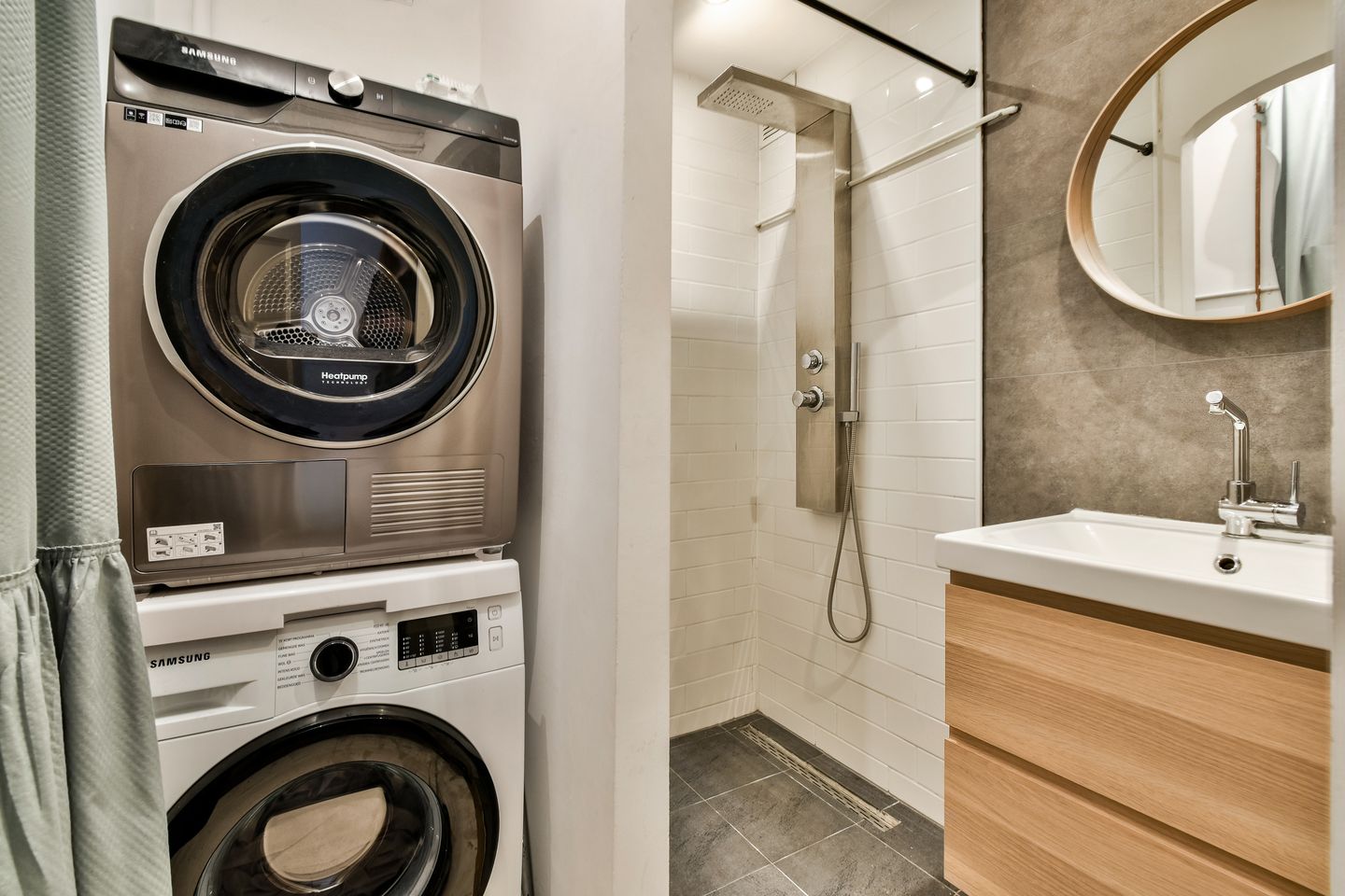 Photo 14 of Oranjestraat 71