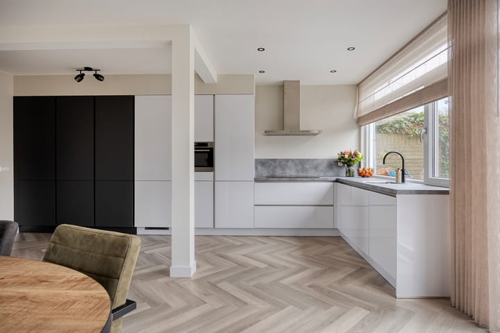 Photo 10 of Paulus Potterdreef 4