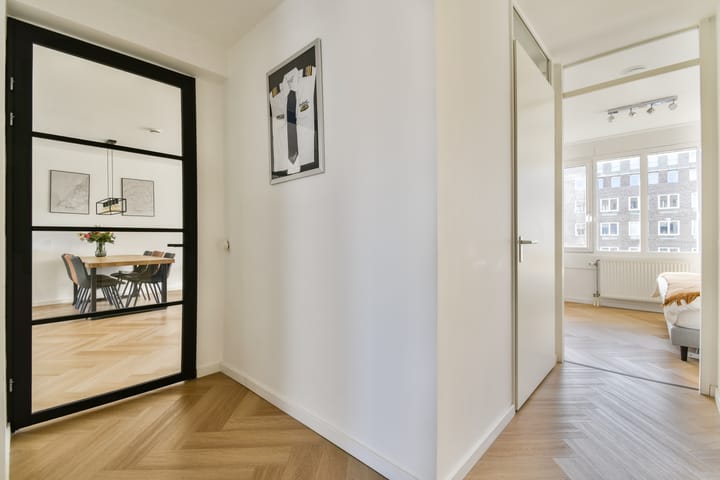 Foto 14 van Hoofdweg 692