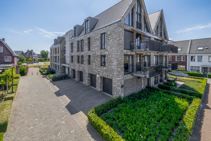 Foto 33 van Anna Bijnspad 16