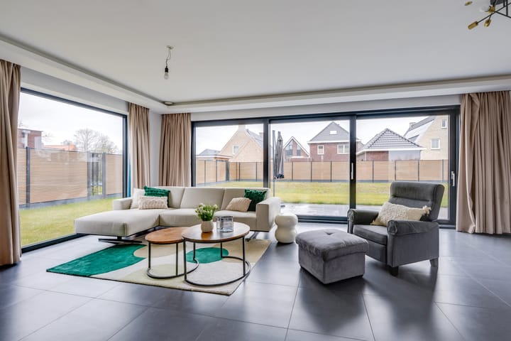 Foto 2 van Kleine Ton 8