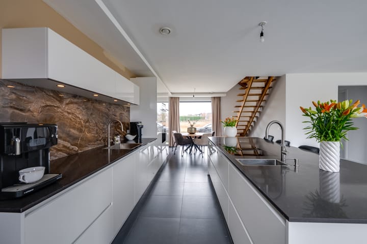 Foto 3 van Kleine Ton 8