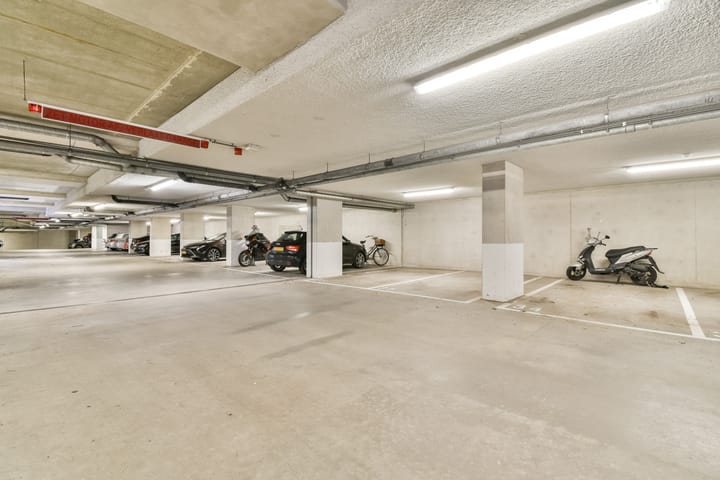 Foto 25 van Hoofdweg 692