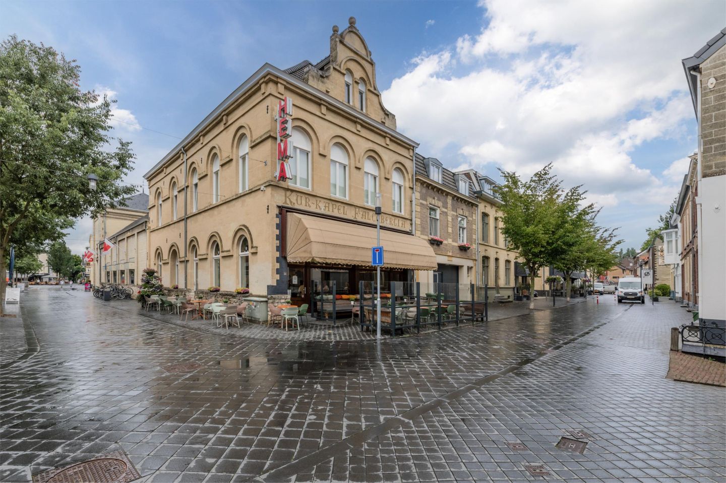 Photo 34 of Sint Pieterstraat 14