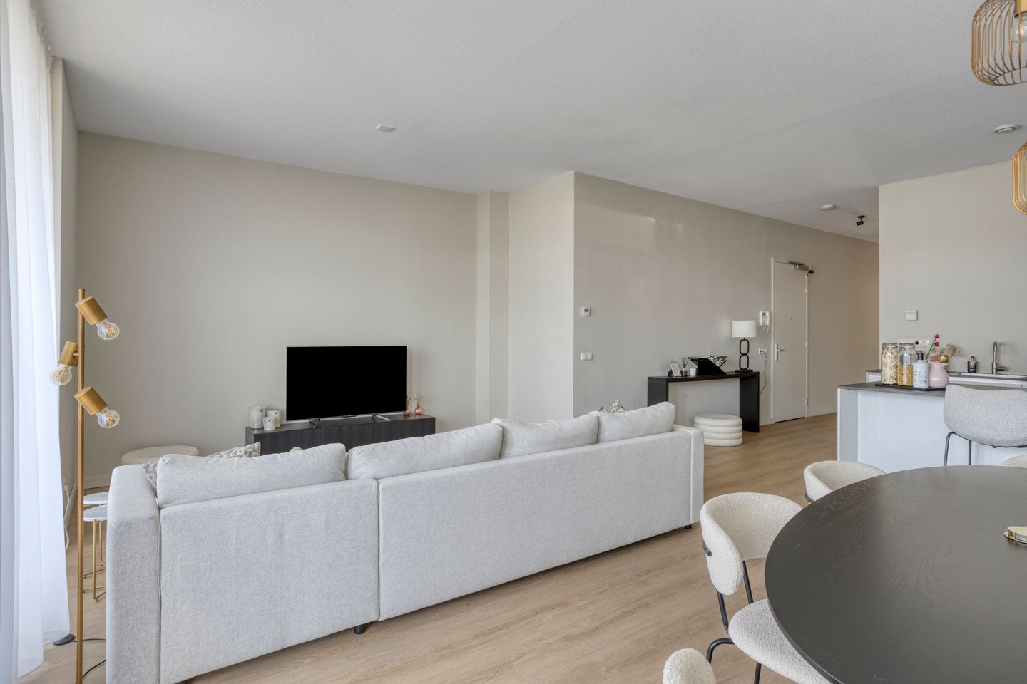 Foto 14 van Hessen Kasselstraat 6-A