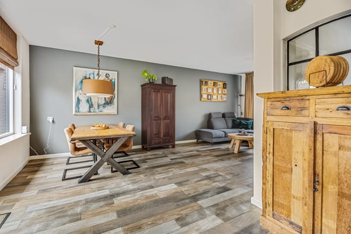 Photo 15 of Schoolweg 74