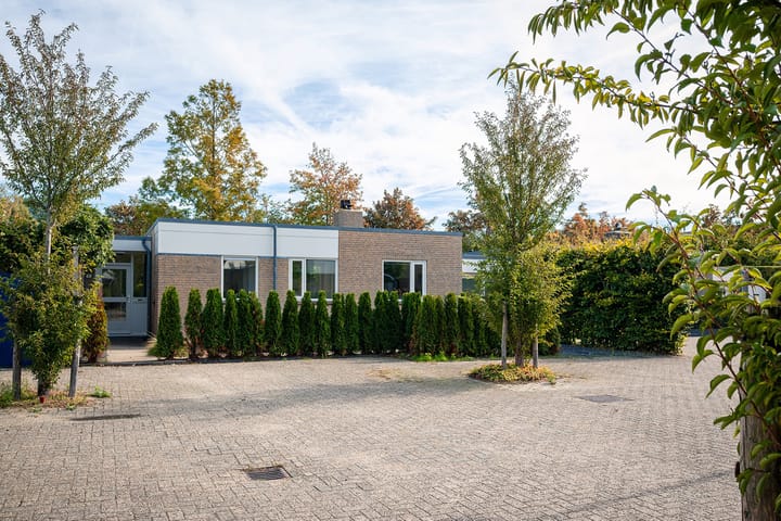 Bredholm 11 main image