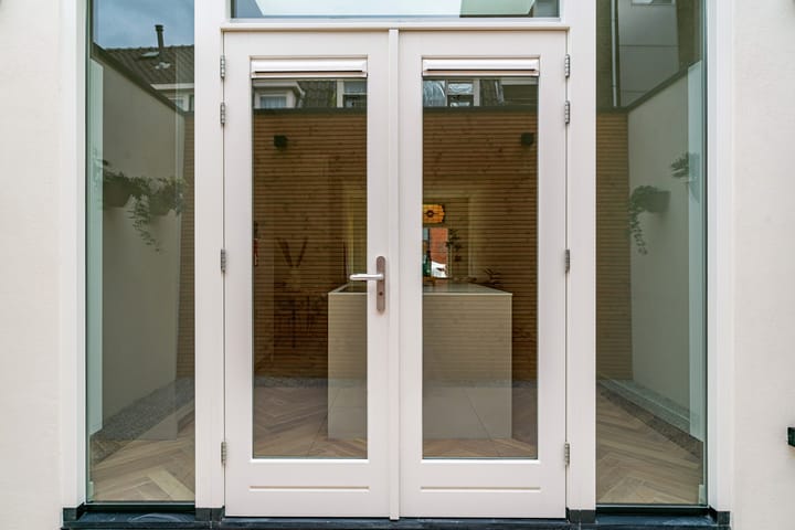 Foto 18 van Anjelierstraat 2