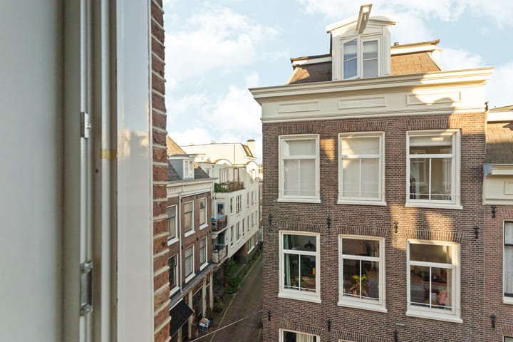 Foto 18 van Egelantiersstraat 73-C