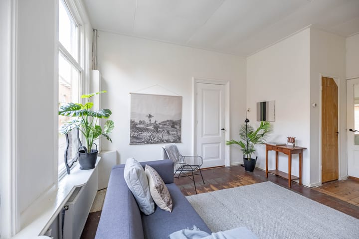 Photo 12 of Sophiastraat 11