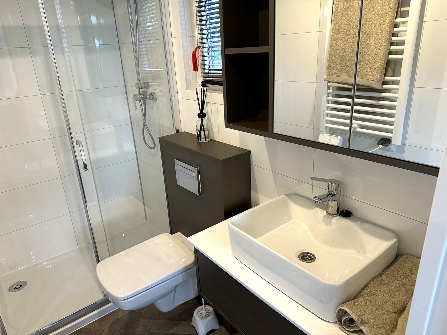 Foto 10 van Dwarsweg 3