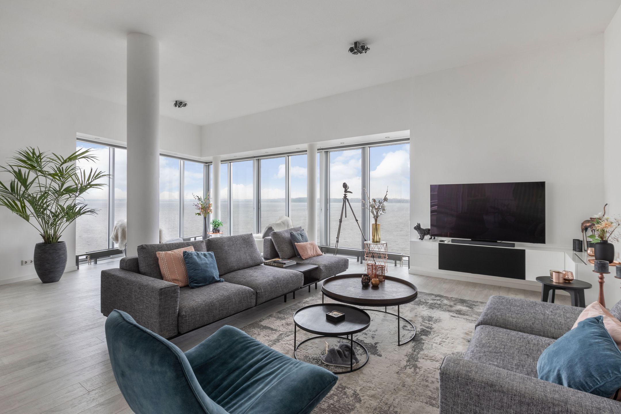 Photo 12 of Gooimeerpromenade 115