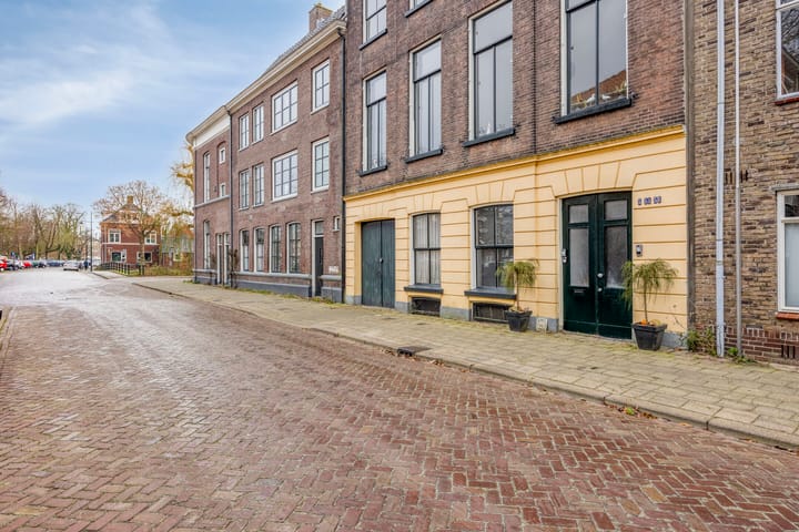 Photo 2 of Brugstraat 5-B