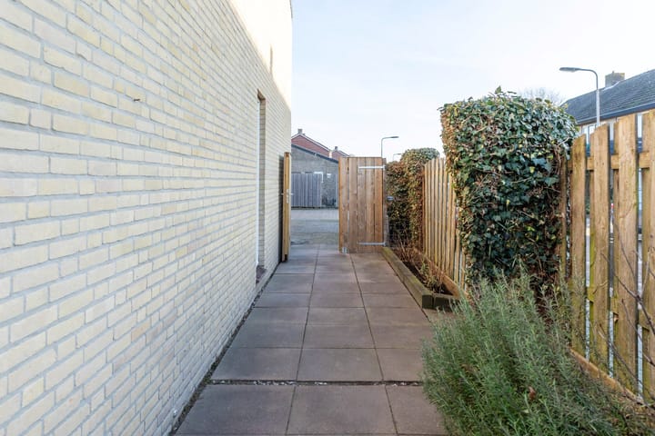 Foto 47 van Ridder Alartlaan 92