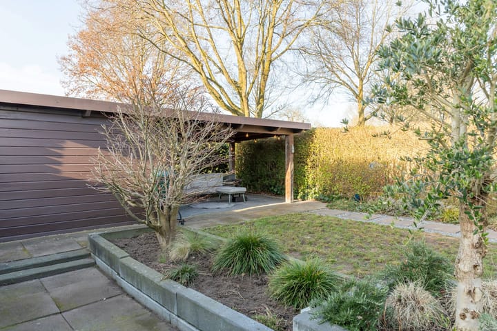 Foto 83 van Ridder Alartlaan 92