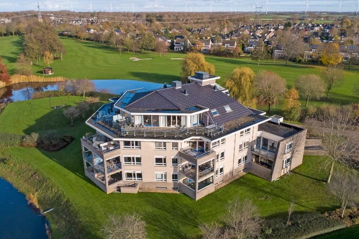 Photo 34 of Winter 4