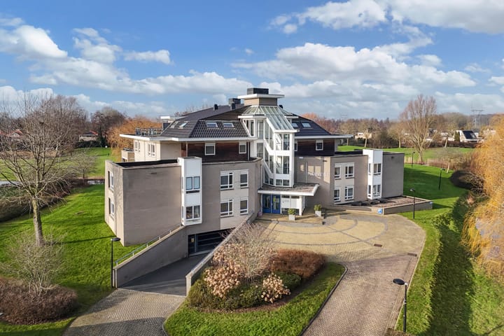 Photo 37 of Winter 4