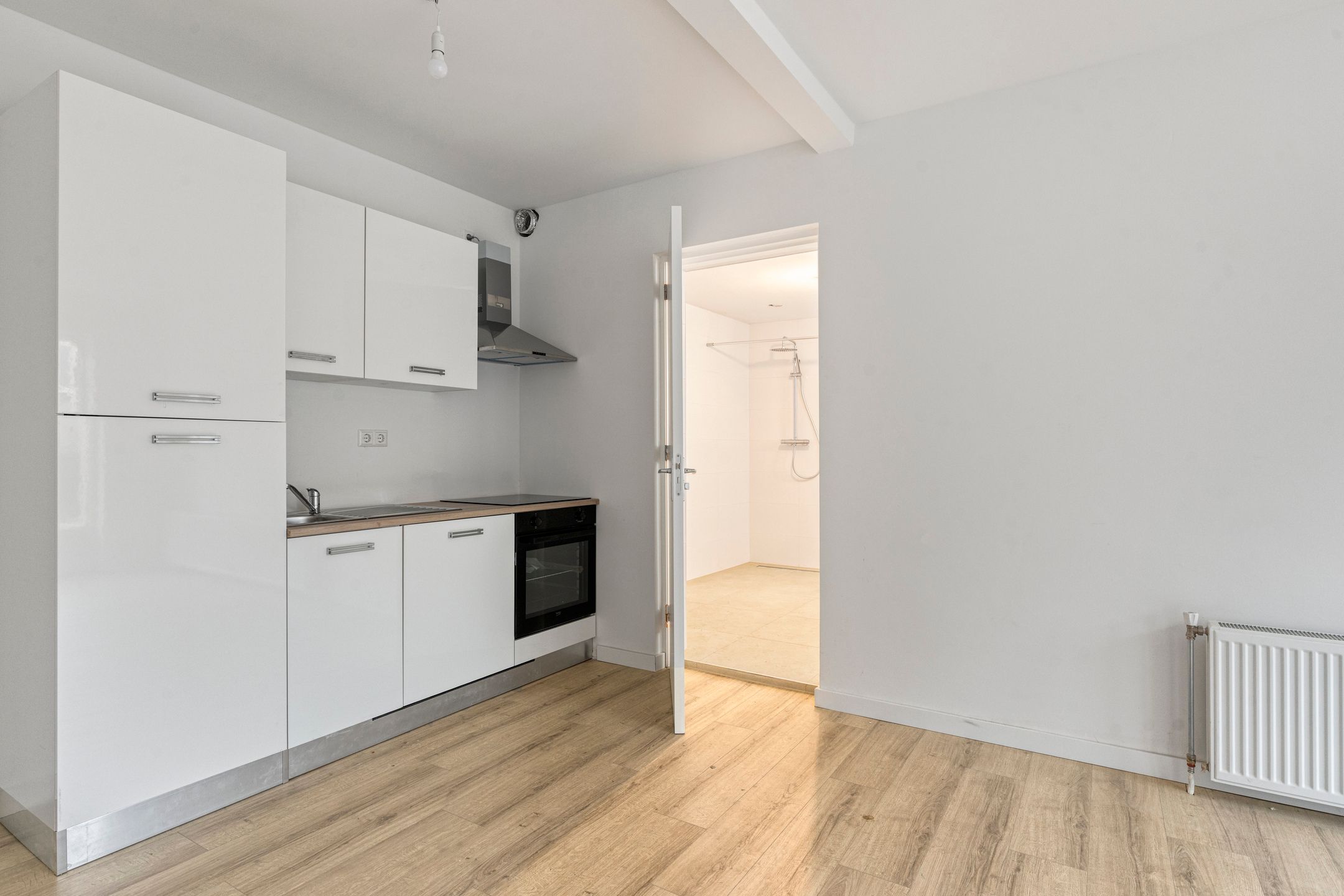 Foto 9 van Kostverloren 4-A