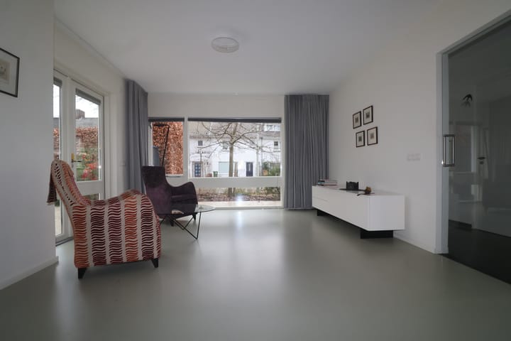 Foto 15 van Jekerschans 64