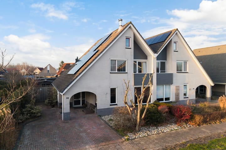 Foto 1 van Kastanjeleane 36