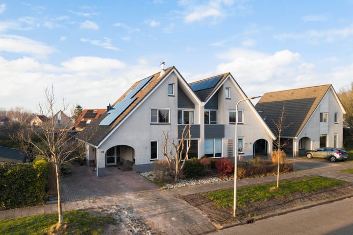 Foto 6 van Kastanjeleane 36