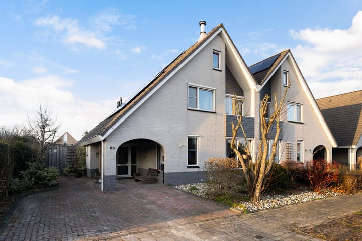 Foto 8 van Kastanjeleane 36