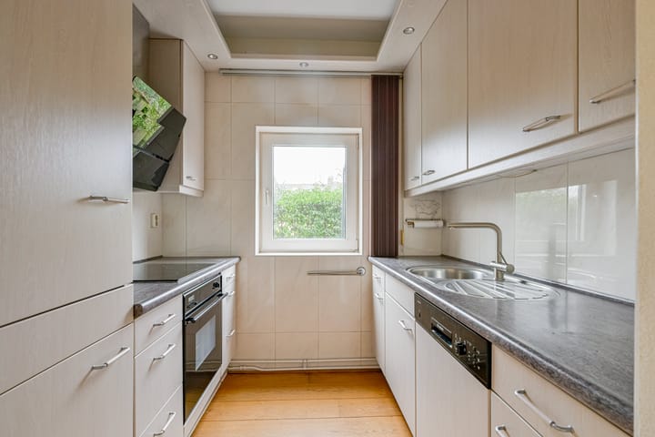 Photo 10 of Sperwerhof 41