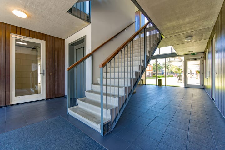 Photo 34 of Eerste Kruisdiep WZ 8-B