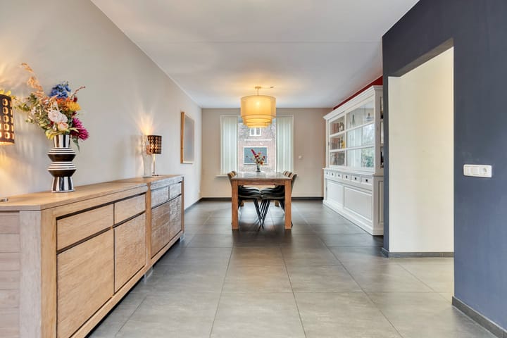 Photo 4 of Bernhardstraat 5