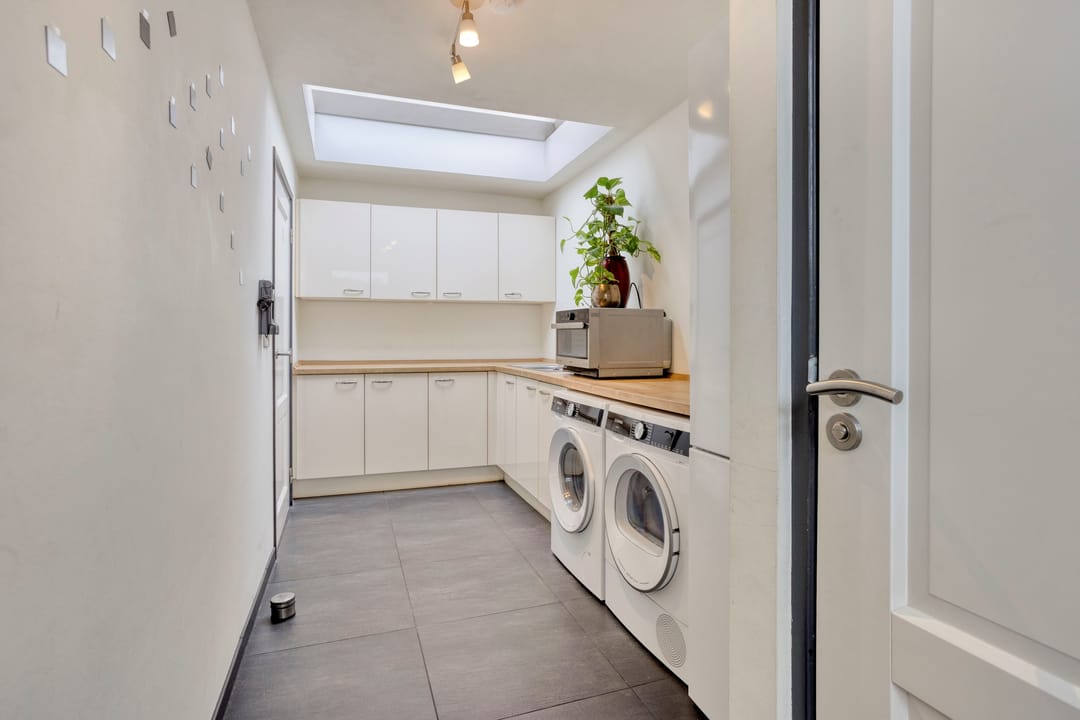 Photo 11 of Bernhardstraat 5