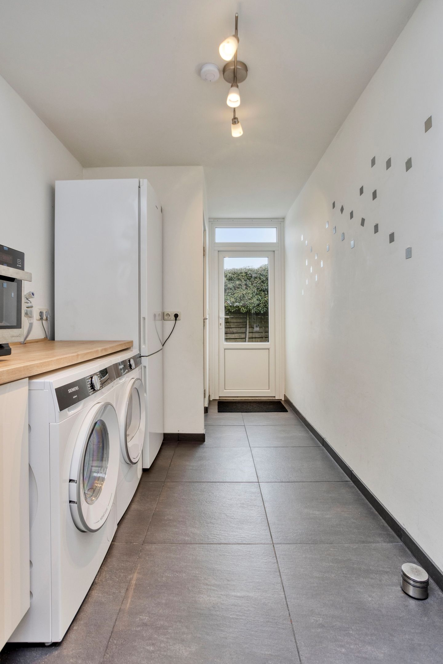 Photo 12 of Bernhardstraat 5