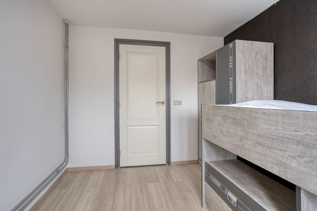 Photo 22 of Bernhardstraat 5