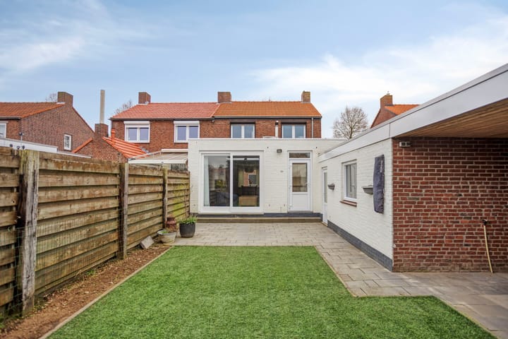 Foto 29 van Bernhardstraat 5