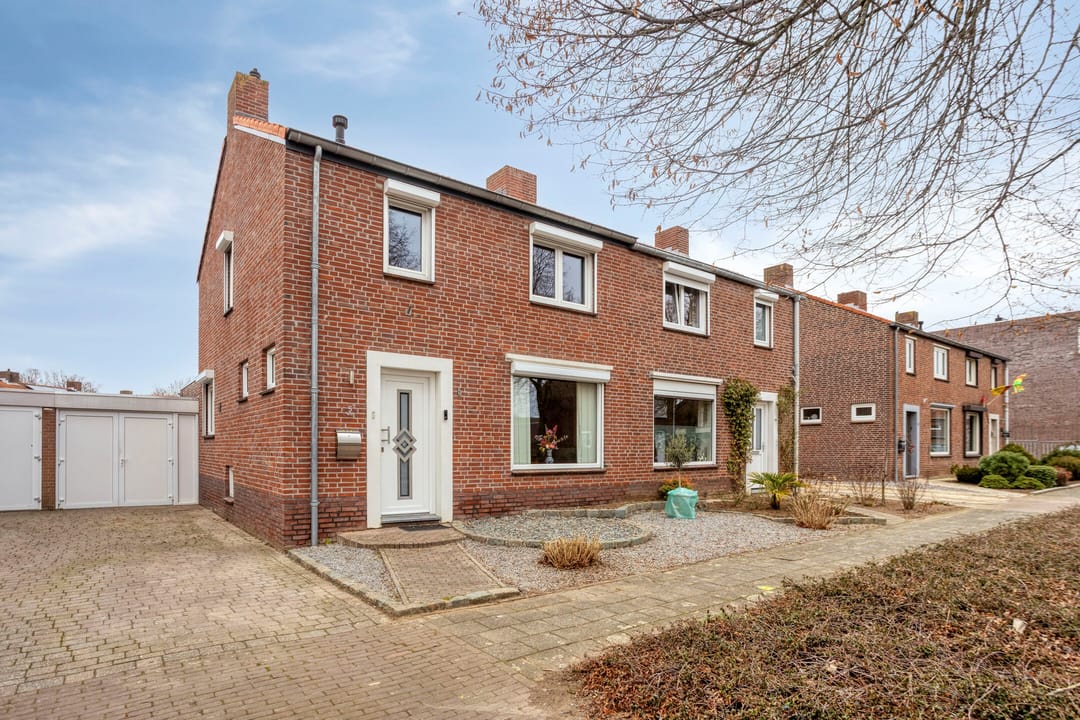 Photo 1 of Bernhardstraat 5