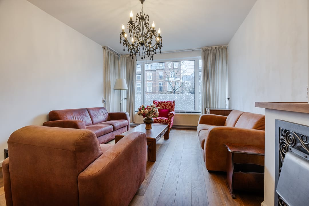 Photo 11 of Juliana van Stolberglaan 194