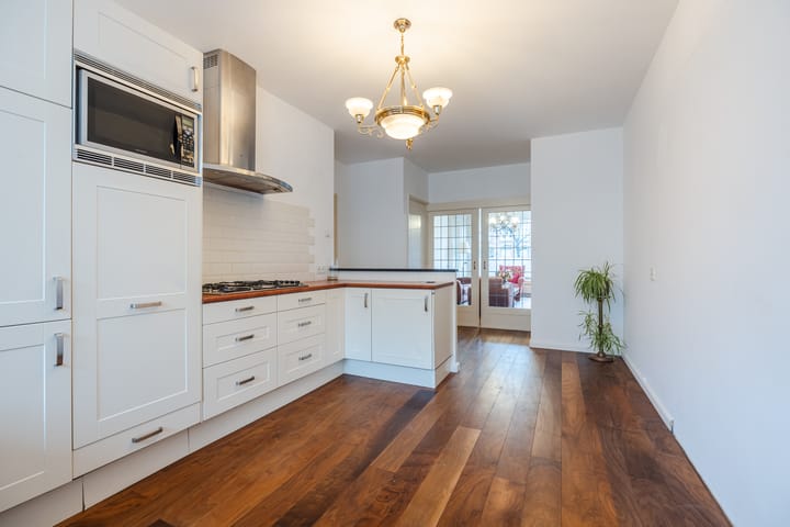 Foto 14 van Juliana van Stolberglaan 194