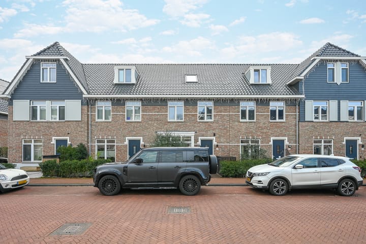 Photo 4 of Doris Lessinglaan 100