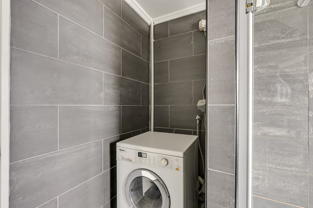 Photo 37 of Adriaanstraat 33-BS