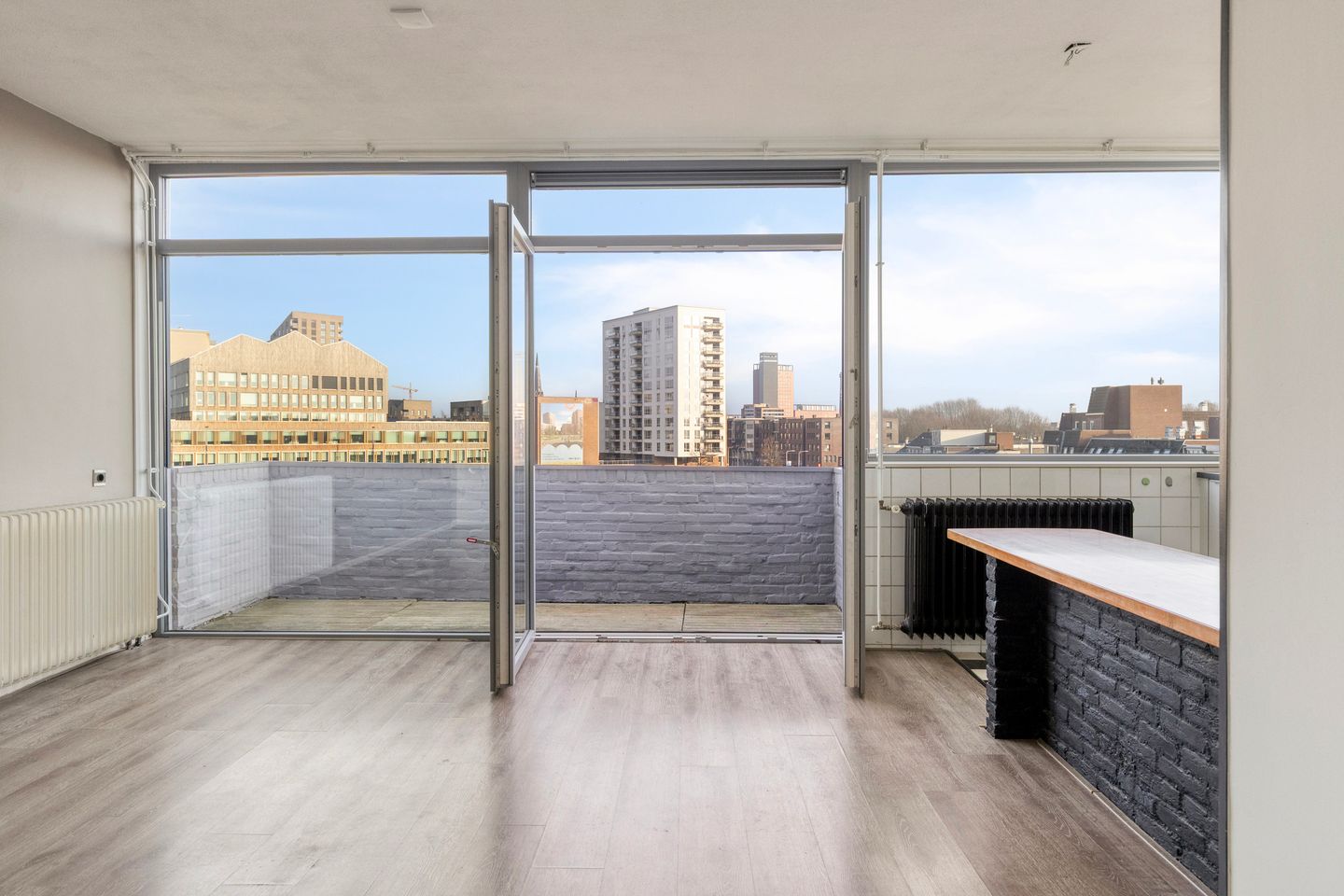 Foto 10 van Koningsplein 205