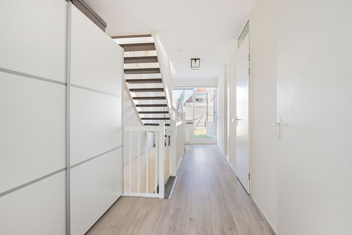 Foto 19 van Sint Maartenstraat 6-A