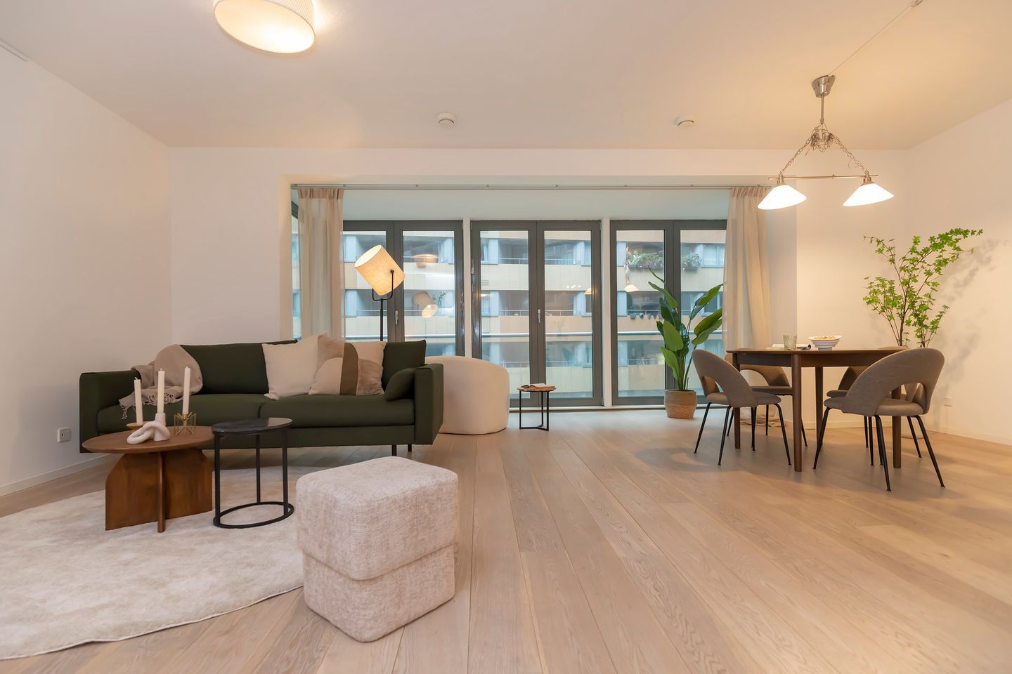 Photo 5 of Willem Frederik Hermansstraat 95