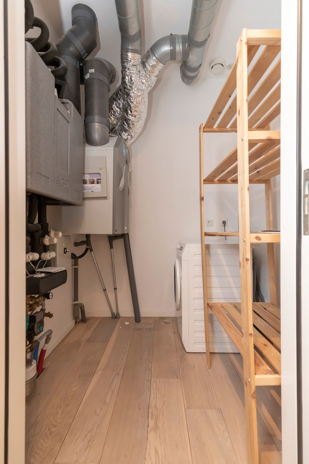 Photo 16 of Willem Frederik Hermansstraat 95