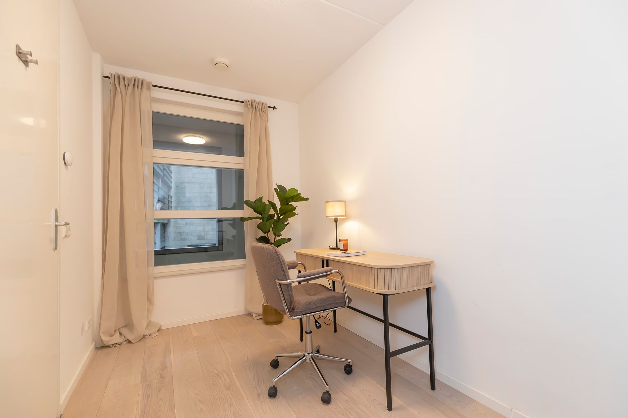 Photo 45 of Willem Frederik Hermansstraat 95