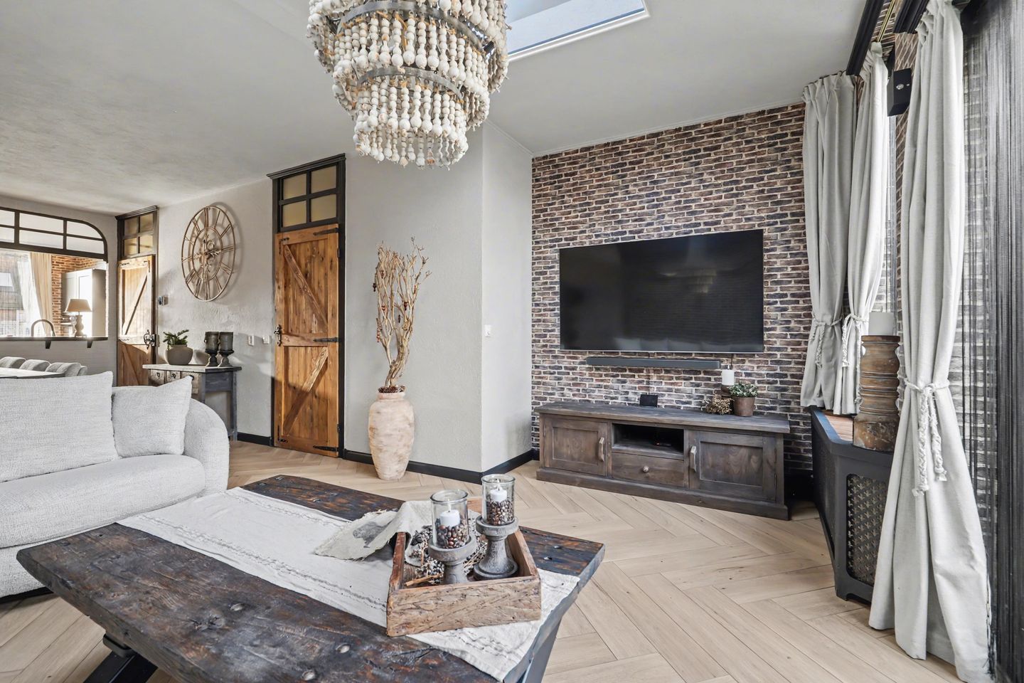 Foto 10 van Heeskesacker 1244