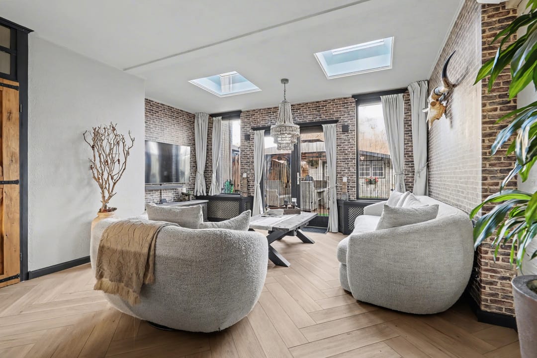 Foto 11 van Heeskesacker 1244