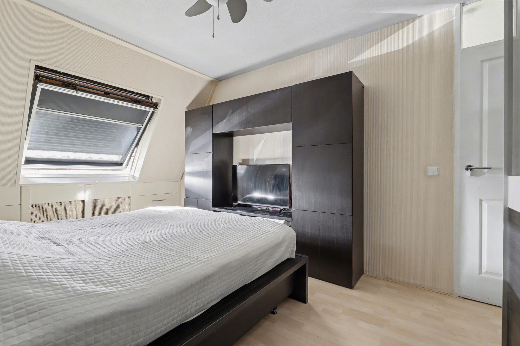 Foto 30 van Heeskesacker 1244