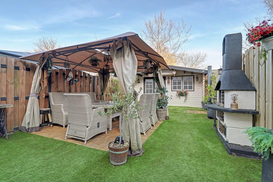 Foto 43 van Heeskesacker 1244